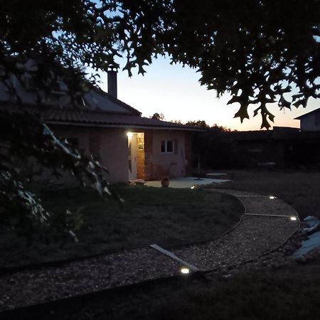 Le Gite De Cousal Esperce Buitenkant foto
