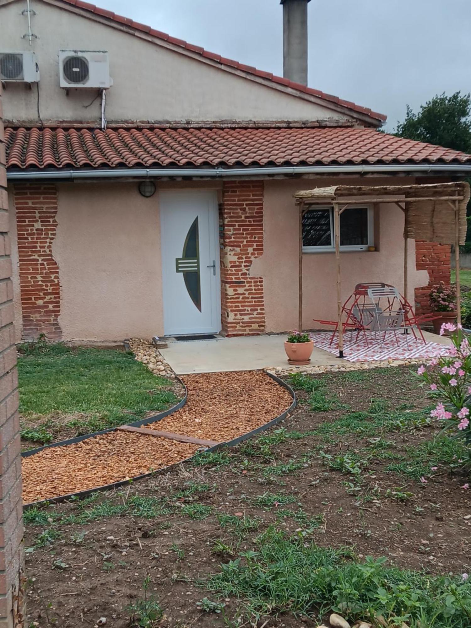 Le Gite De Cousal Esperce Buitenkant foto